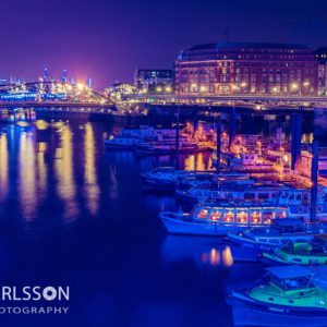 Blue Port Hamburg 2015 Kehrwieder (f/8.0, ISO 140, 32mm, 15 Sek.)