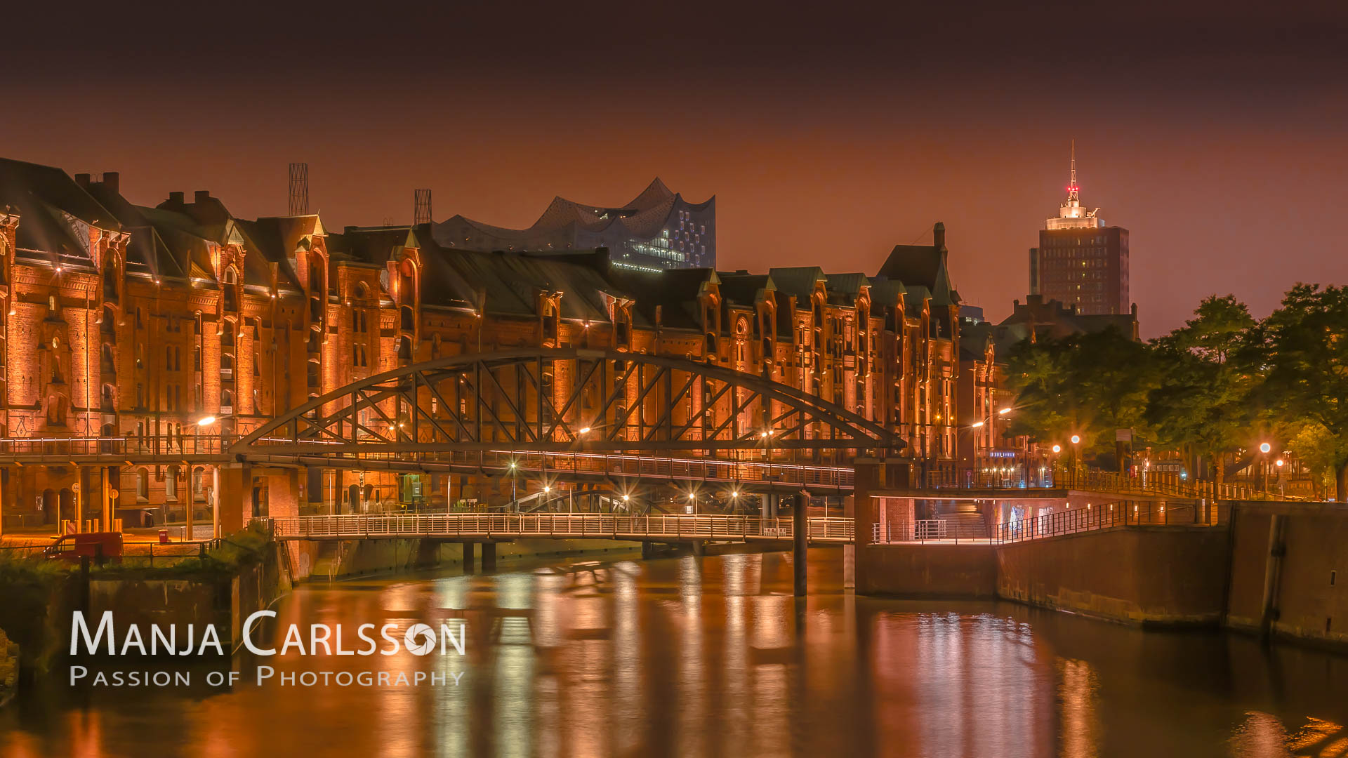 Speicherstadt Kehrwieder (f18, ISO 100, 52mm, 30 Sek.)
