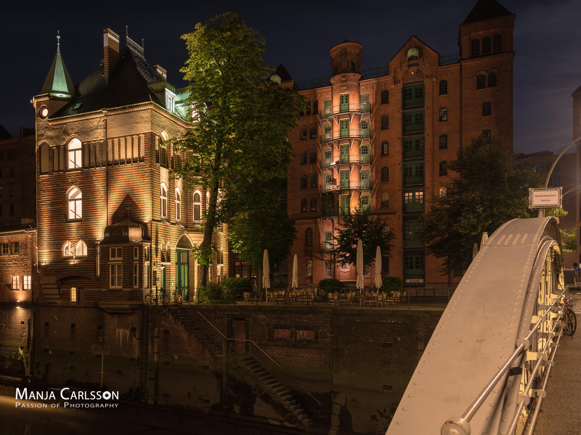 HH Wasserschlösschen - Wandrahmfleet Brücke (f/8, 15 Sek. ISO 100, 24mm)