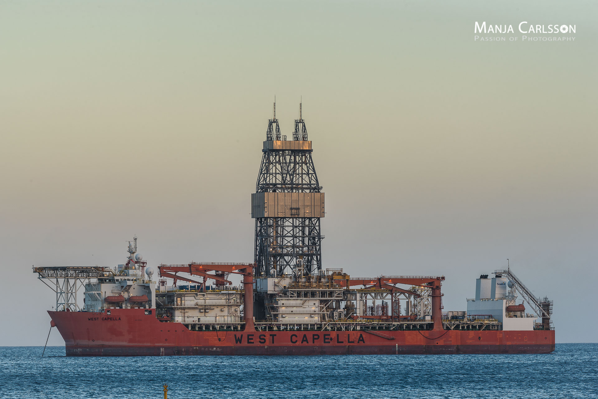 Öl-Bohrschiff West Capella (Ensco) vor San Andrés - Hafen Santa Cruz de Tenerife