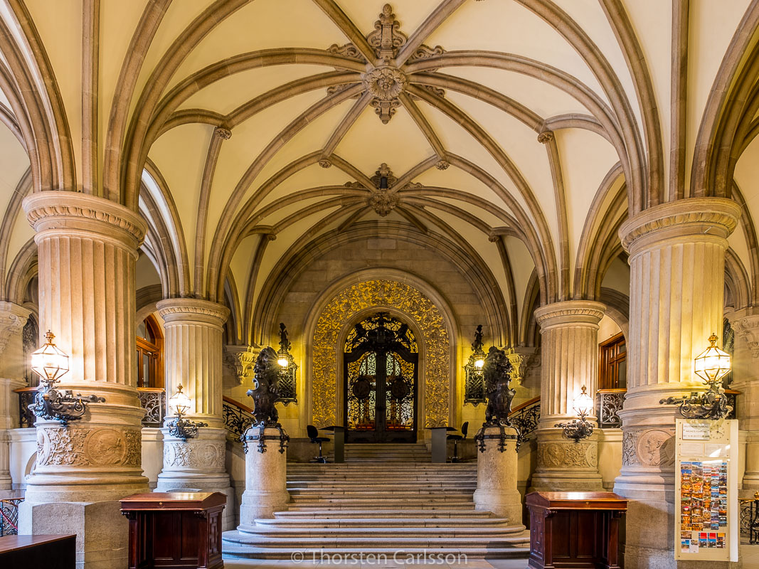 Eingangshalle des Hamburger Rathauses