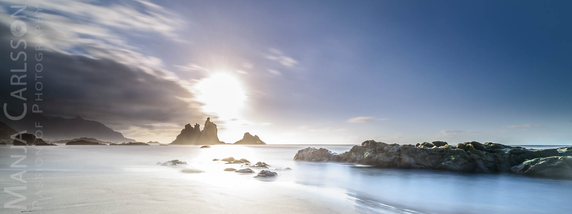 Playa del Benijo im Anaga Gebirge (Teneriffa) zum Sonnenuntergan