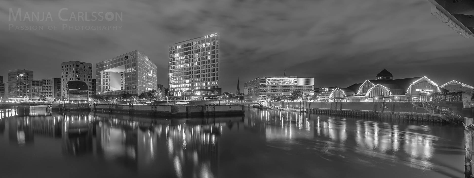 Ericus-Spitze mit Spiegel Verlagshaus - Deichtorhallen mit Haus