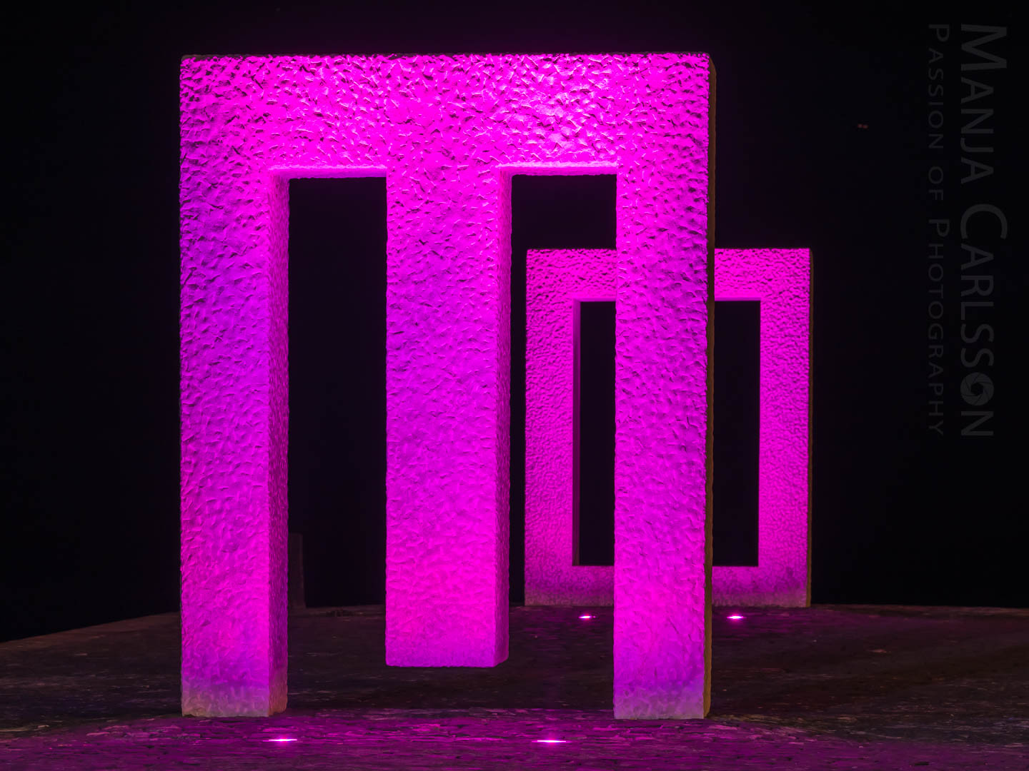 Puerta sin puerta (Kan Yasuda) in Garachico - rosa Licht Puerta sin puerta (Kan Yasuda) in Garachico - rosa Licht