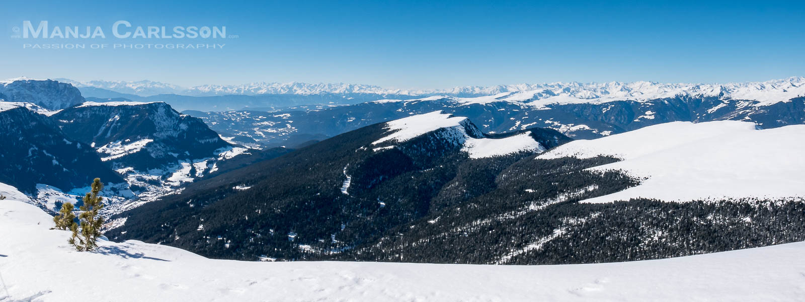 Panorama (2Fotos) - Blick auf die Raschötz von der Seceda Dolomiten © Manja Carlsson
